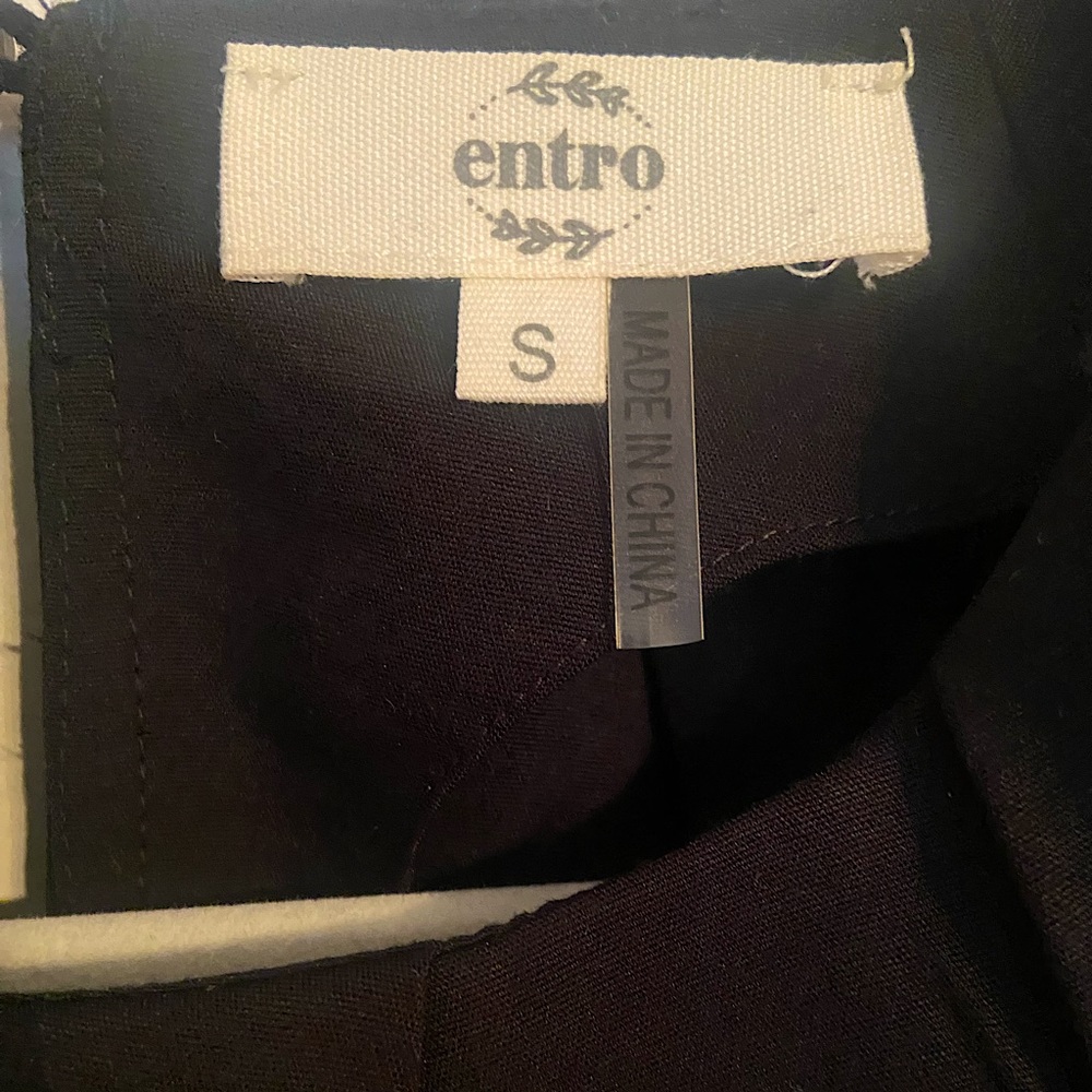 Entro Puff Sleeve Black Blouse